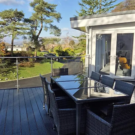 Brantlea Detached 4 Bed Home, Hot Tub, View, Parking, Pet Friendly