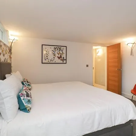 Holiday home Brantlea Detached 4 Bed Home, Hot Tub, View, Parking, Pet Friendly *