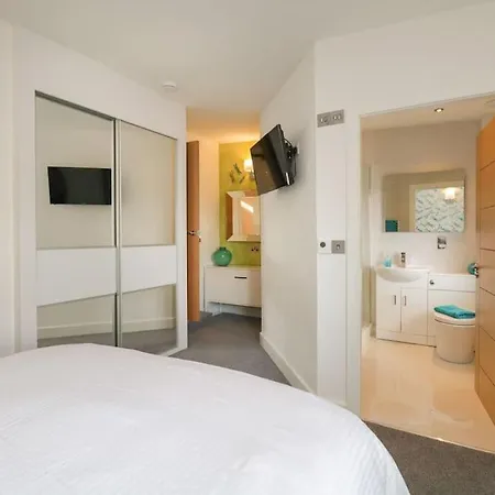 Vakantiehuis Brantlea Detached 4 Bed Home, Hot Tub, View, Parking, Pet Friendly Bowness-on-Windermere